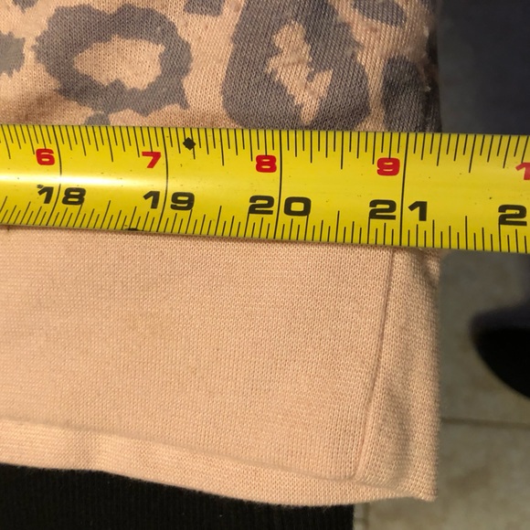 5/$20 Grayson threads cheetah print jacket grey and pink - Picture 5 of 5